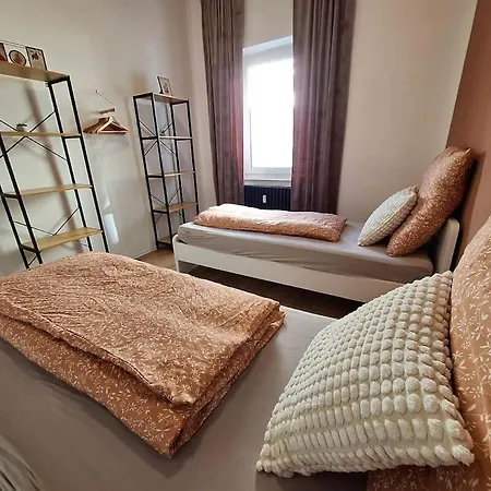 Gemuetliche Fuer 6 Gaeste - Wlan - Terrasse Apartment