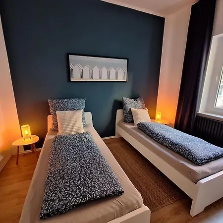 Apartment Gemuetliche Fuer 6 Gaeste - Wlan - Terrasse Bielefeld